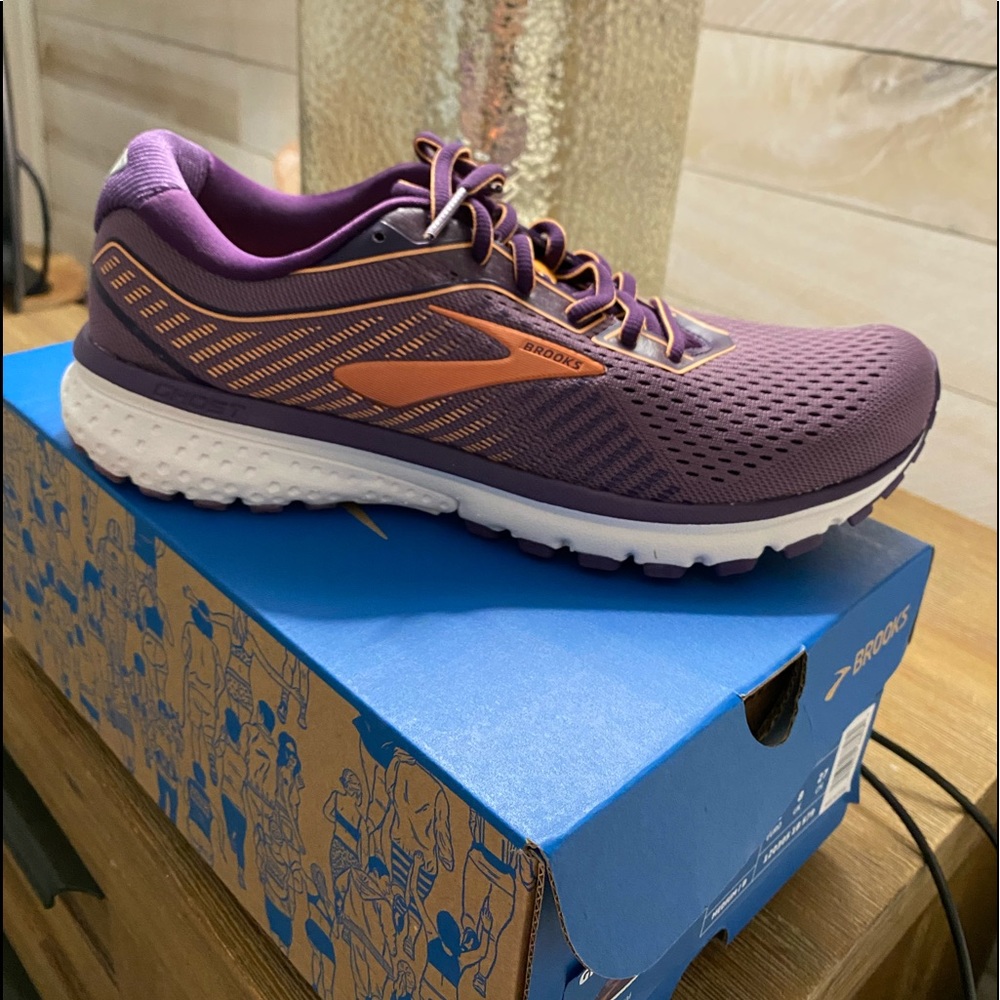 Brand NEW - Brooks Ghost 12